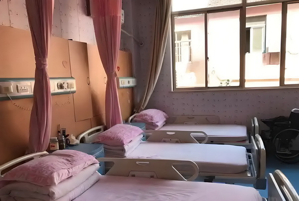 超惨的穿越：烈妃赋